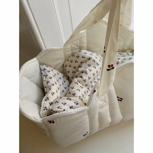 Konges Slojd : Doll Lift - Cherry 3 Konges Slojd : Doll Lift - Cherry