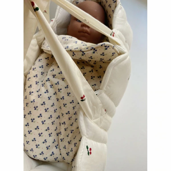 Konges Slojd : Doll Lift - Cherry 4 Konges Slojd : Doll Lift - Cherry